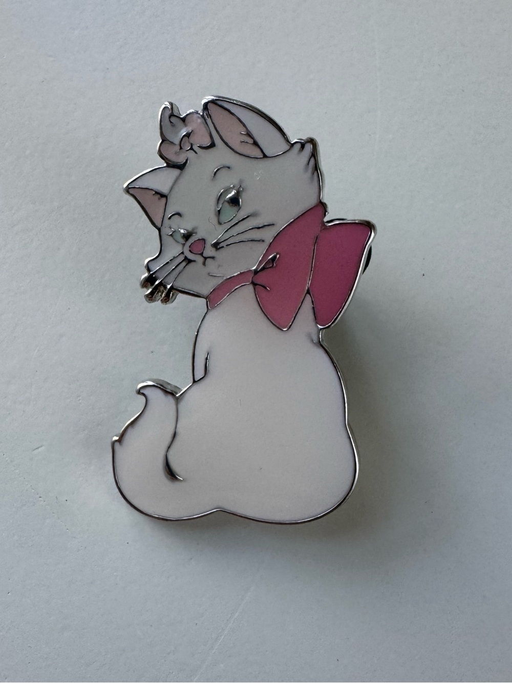 Disney The Aristocats Marie Pin